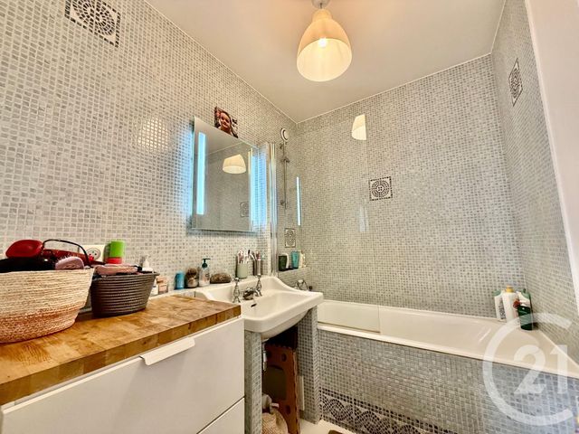 Appartement F5 à vendre - 5 pièces - 105,90 m2 - Clichy - 92 - ILE-DE-FRANCE