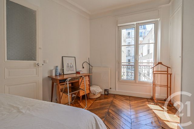 Appartement F3 à vendre - 3 pièces - 69,10 m2 - Paris - 75018 - ILE-DE-FRANCE