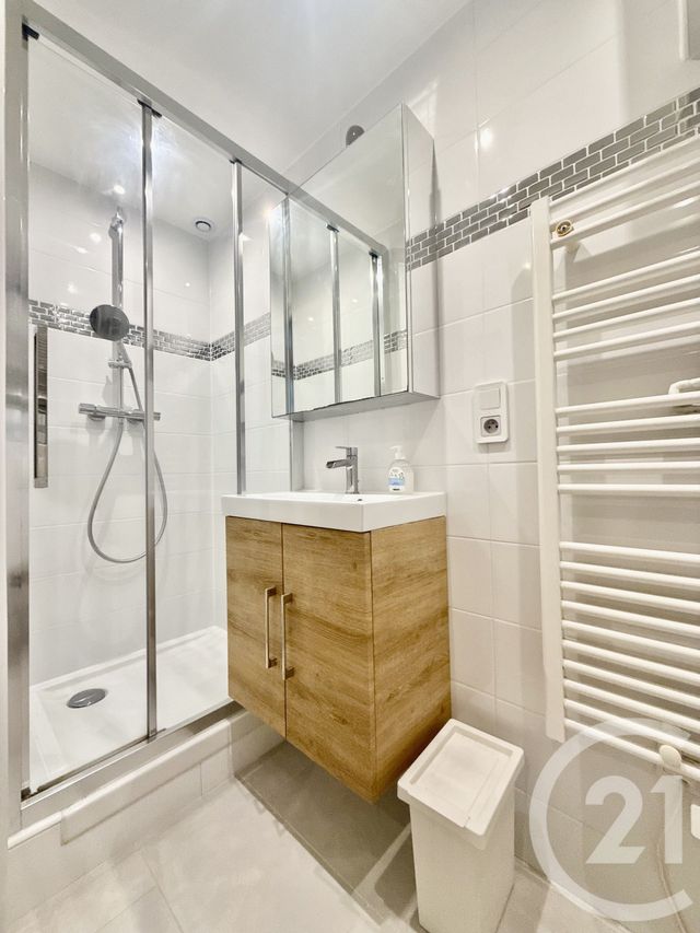 Appartement F1 &agrave; vendre - 1 pi&egrave;ce - 16,10 m2 - Paris - 75017 - ILE-DE-FRANCE