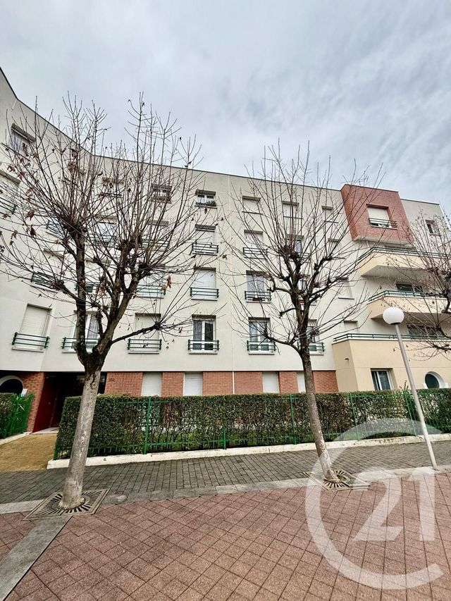 Appartement &agrave; vendre - 2 pi&egrave;ces - 46,70 m2 - St Denis - 93 - ILE-DE-FRANCE