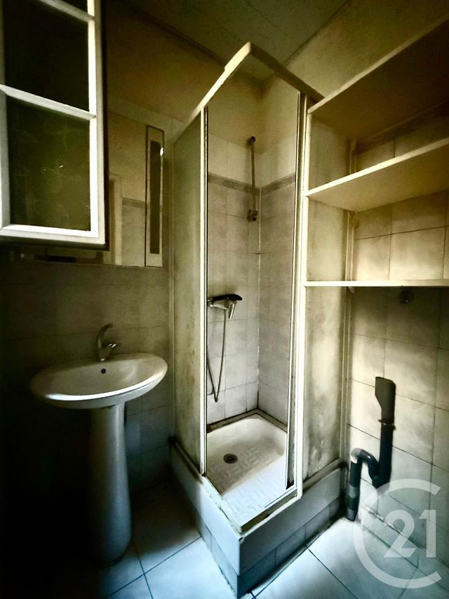 Appartement F1 à vendre - 1 pièce - 20,20 m2 - Clichy - 92 - ILE-DE-FRANCE