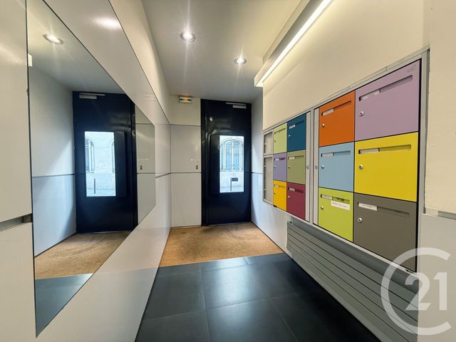 Appartement &agrave; vendre - 3 pi&egrave;ces - 76,77 m2 - Paris - 75018 - ILE-DE-FRANCE