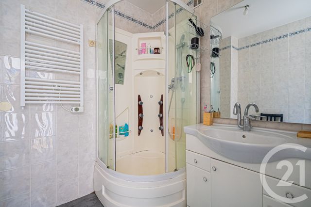 Appartement F3 &agrave; vendre - 3 pi&egrave;ces - 61,29 m2 - Clichy - 92 - ILE-DE-FRANCE