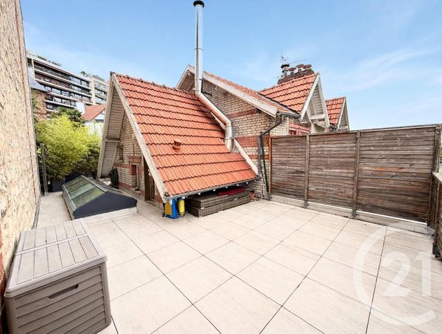 Maison &agrave; vendre - 5 pi&egrave;ces - 131,86 m2 - Courbevoie - 92 - ILE-DE-FRANCE