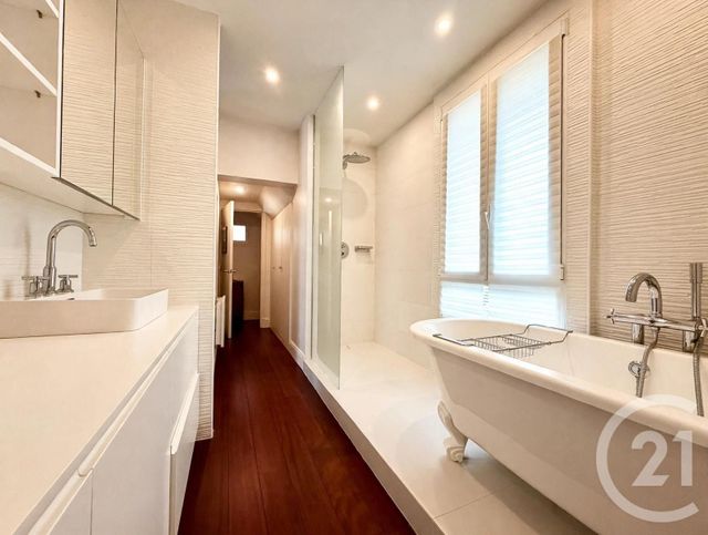Maison &agrave; vendre - 5 pi&egrave;ces - 131,86 m2 - Courbevoie - 92 - ILE-DE-FRANCE