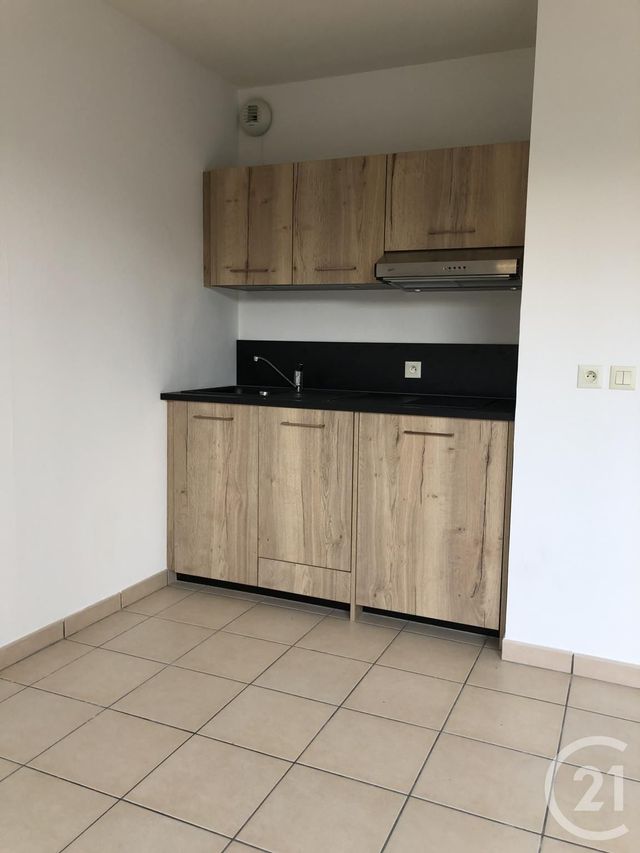 Appartement Studio à vendre - 1 pièce - 32,90 m2 - Ambilly - 74 - RHONE-ALPES
