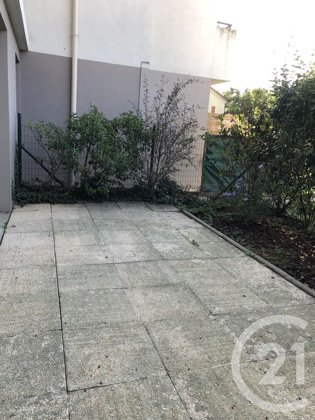 Appartement Studio à vendre - 1 pièce - 32,90 m2 - Ambilly - 74 - RHONE-ALPES