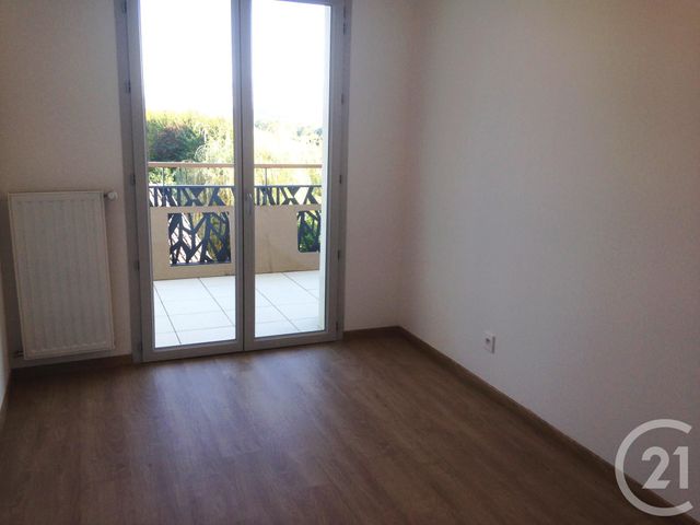 Appartement F4 à louer - 4 pièces - 87,74 m2 - Ferney Voltaire - 01 - RHONE-ALPES