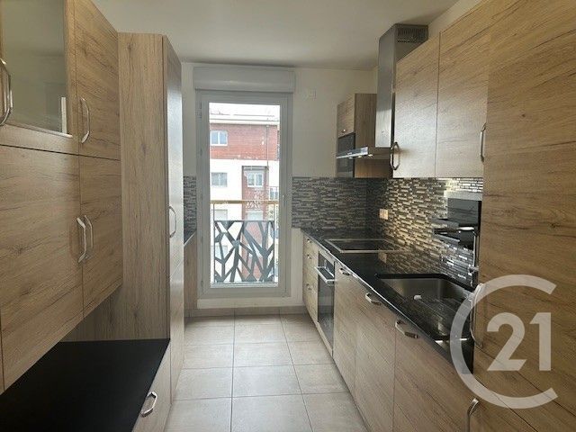 Appartement F4 à louer - 4 pièces - 87,74 m2 - Ferney Voltaire - 01 - RHONE-ALPES