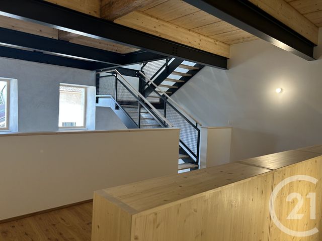 Appartement F3 bis à louer - 5 pièces - 148,04 m2 - Peron - 01 - RHONE-ALPES