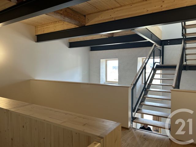 Appartement F3 bis à louer - 5 pièces - 148,04 m2 - Peron - 01 - RHONE-ALPES