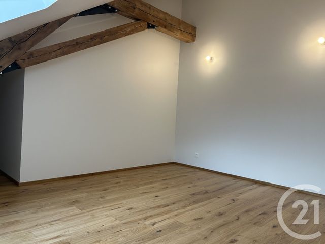 Appartement F3 bis à louer - 5 pièces - 148,04 m2 - Peron - 01 - RHONE-ALPES