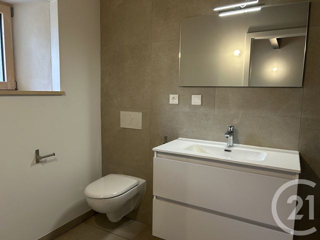Appartement F3 bis à louer - 5 pièces - 148,04 m2 - Peron - 01 - RHONE-ALPES