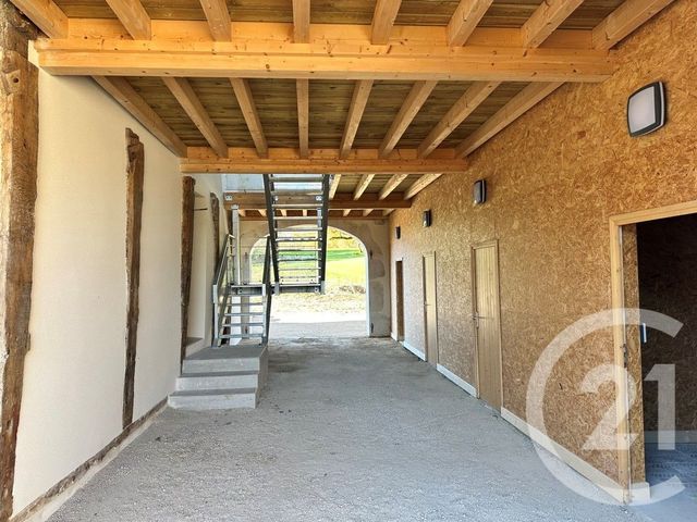 Appartement F3 bis à louer - 3 pièces - 108,38 m2 - Peron - 01 - RHONE-ALPES