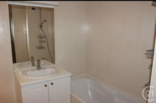 Appartement Duplex à louer - 6 pièces - 155,12 m2 - Ferney Voltaire - 01 - RHONE-ALPES