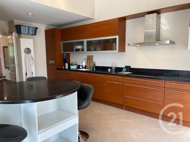 Appartement Duplex à louer - 6 pièces - 155,12 m2 - Ferney Voltaire - 01 - RHONE-ALPES