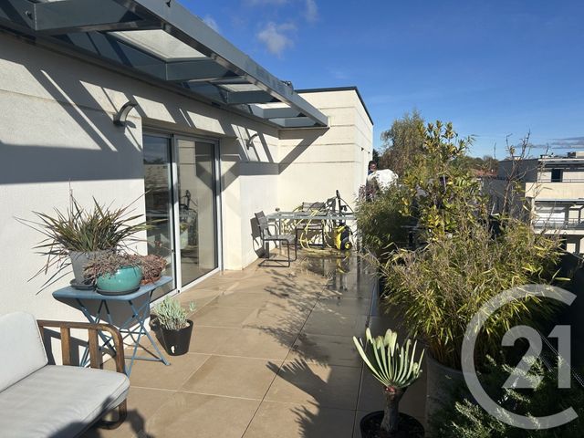 Appartement F4 &agrave; louer - 4 pi&egrave;ces - 126,45 m2 - Ornex - 01 - RHONE-ALPES