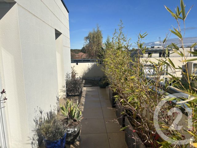 Appartement F4 &agrave; louer - 4 pi&egrave;ces - 126,45 m2 - Ornex - 01 - RHONE-ALPES