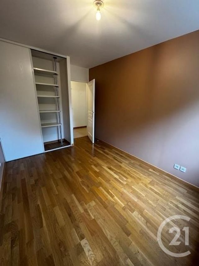 Appartement F3 à vendre - 3 pièces - 83,15 m2 - Ferney Voltaire - 01 - RHONE-ALPES