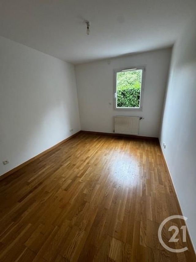 Appartement F3 à vendre - 3 pièces - 83,15 m2 - Ferney Voltaire - 01 - RHONE-ALPES