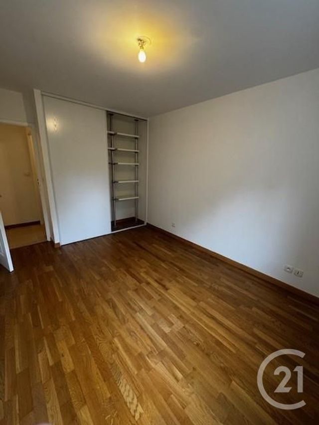 Appartement F3 à vendre - 3 pièces - 83,15 m2 - Ferney Voltaire - 01 - RHONE-ALPES