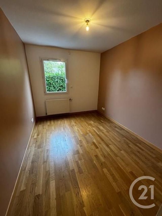 Appartement F3 à vendre - 3 pièces - 83,15 m2 - Ferney Voltaire - 01 - RHONE-ALPES