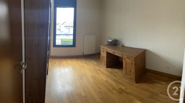 Appartement F4 à louer - 4 pièces - 94,56 m2 - Cessy - 01 - RHONE-ALPES