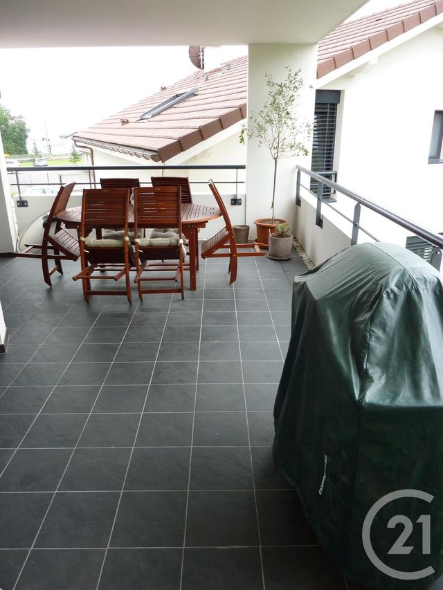 Appartement F4 à louer - 4 pièces - 94,56 m2 - Cessy - 01 - RHONE-ALPES