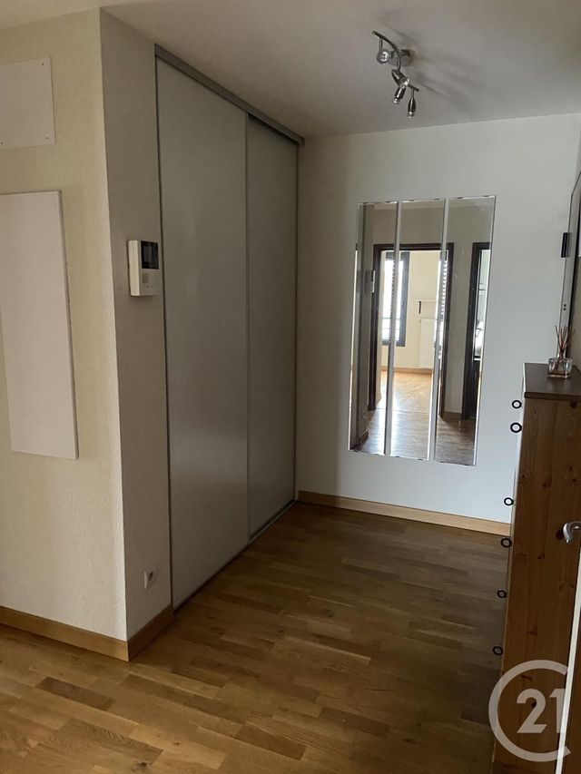 Appartement F4 à louer - 4 pièces - 94,56 m2 - Cessy - 01 - RHONE-ALPES