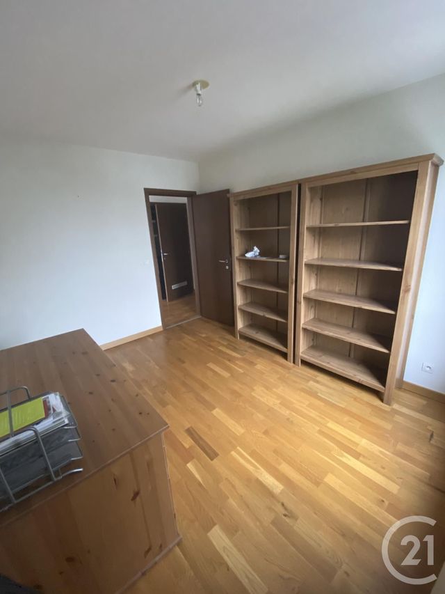 Appartement F4 à louer - 4 pièces - 94,56 m2 - Cessy - 01 - RHONE-ALPES