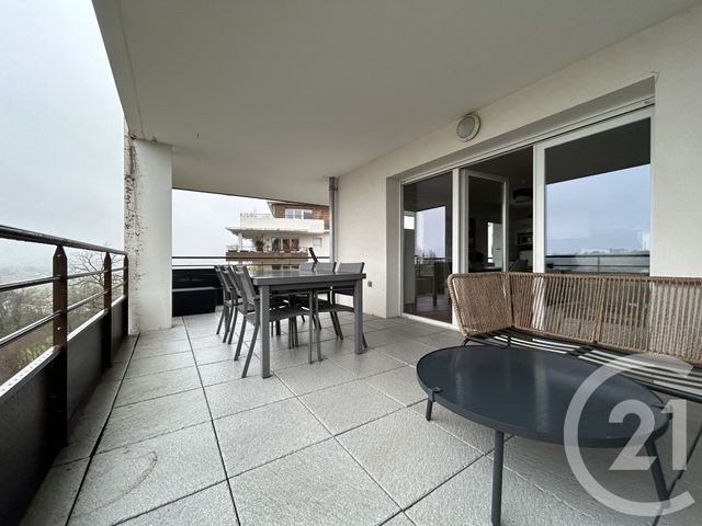 Appartement F3 &agrave; louer - 3 pi&egrave;ces - 77,29 m2 - St Julien En Genevois - 74 - RHONE-ALPES