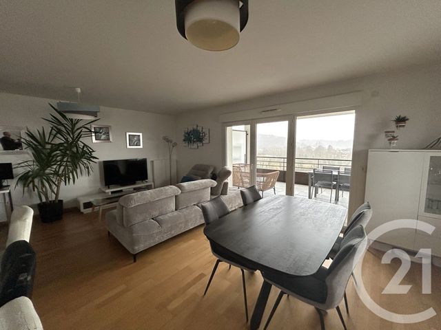 Appartement F3 &agrave; louer - 3 pi&egrave;ces - 77,29 m2 - St Julien En Genevois - 74 - RHONE-ALPES