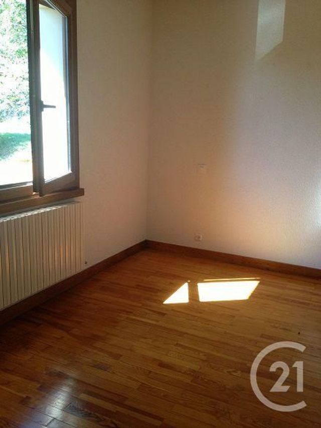 Maison à louer - 8 pièces - 163,03 m2 - Collonges - 01 - RHONE-ALPES