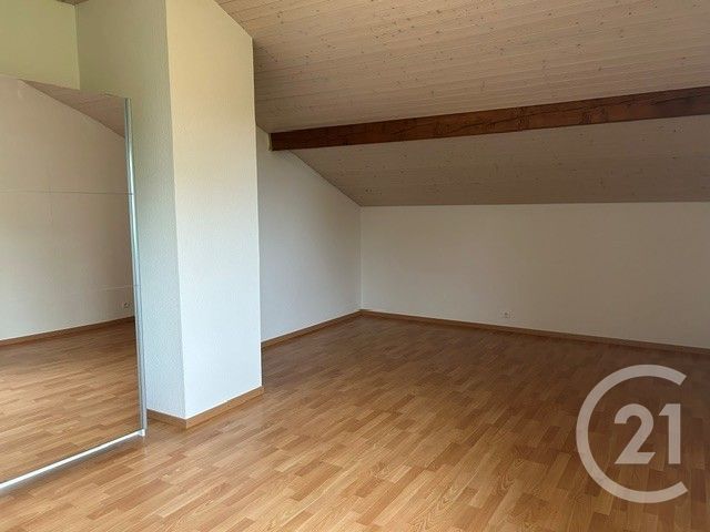 Maison &agrave; louer - 8 pi&egrave;ces - 163,03 m2 - Collonges - 01 - RHONE-ALPES
