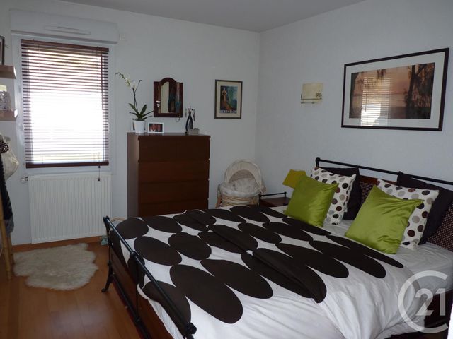 Appartement F3 &agrave; louer - 3 pi&egrave;ces - 73,13 m2 - Ferney Voltaire - 01 - RHONE-ALPES