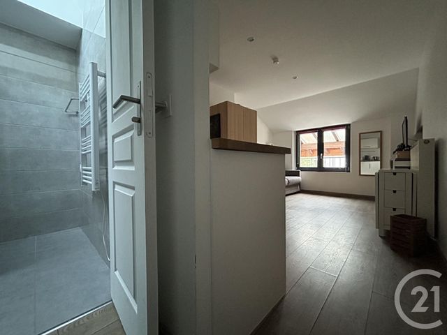 Appartement F1 à louer - 1 pièce - 19,60 m2 - Archamps - 74 - RHONE-ALPES