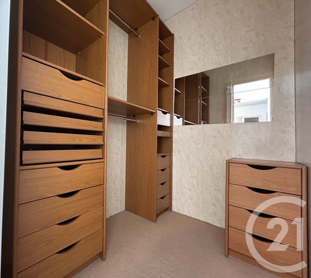 Appartement F2 &agrave; louer - 2 pi&egrave;ces - 50,99 m2 - St Julien En Genevois - 74 - RHONE-ALPES