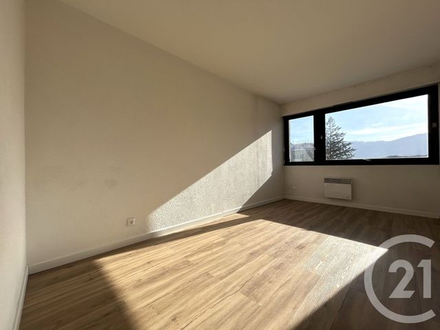 Appartement F2 &agrave; louer - 2 pi&egrave;ces - 50,99 m2 - St Julien En Genevois - 74 - RHONE-ALPES