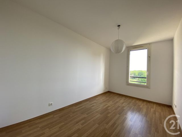 Appartement F5 &agrave; louer - 5 pi&egrave;ces - 139,42 m2 - St Julien En Genevois - 74 - RHONE-ALPES