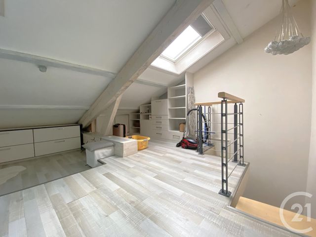 Appartement Duplex &agrave; louer - 2 pi&egrave;ces - 40,15 m2 - Neydens - 74 - RHONE-ALPES