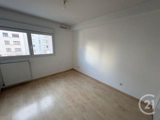 Appartement F3 &agrave; louer - 3 pi&egrave;ces - 49,69 m2 - Ambilly - 74 - RHONE-ALPES