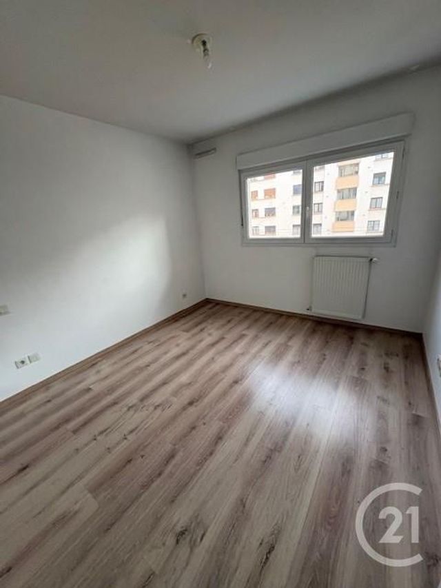 Appartement F3 &agrave; louer - 3 pi&egrave;ces - 49,69 m2 - Ambilly - 74 - RHONE-ALPES