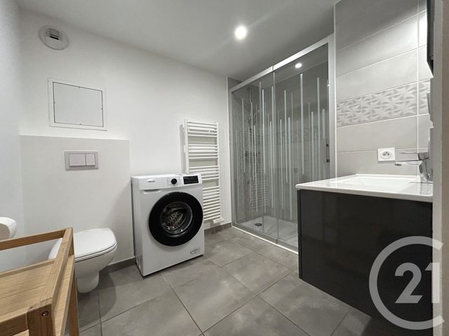 Appartement T1 &agrave; louer - 1 pi&egrave;ce - 38,02 m2 - St Julien En Genevois - 74 - RHONE-ALPES