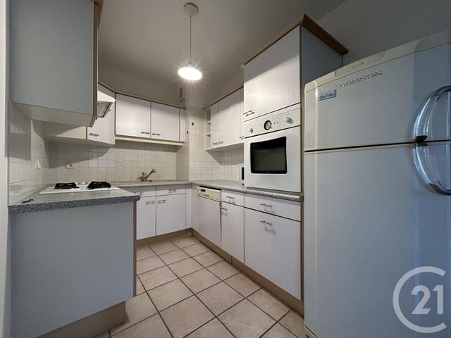 Appartement T3 &agrave; louer - 3 pi&egrave;ces - 66,71 m2 - St Julien En Genevois - 74 - RHONE-ALPES