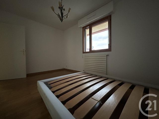 Appartement T3 &agrave; louer - 3 pi&egrave;ces - 66,71 m2 - St Julien En Genevois - 74 - RHONE-ALPES
