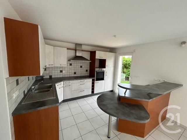 Maison &agrave; louer - 5 pi&egrave;ces - 104,01 m2 - Bons En Chablais - 74 - RHONE-ALPES