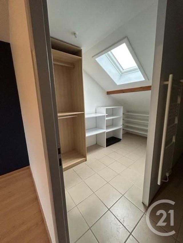 Maison &agrave; louer - 5 pi&egrave;ces - 104,01 m2 - Bons En Chablais - 74 - RHONE-ALPES