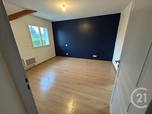 Maison &agrave; louer - 5 pi&egrave;ces - 104,01 m2 - Bons En Chablais - 74 - RHONE-ALPES