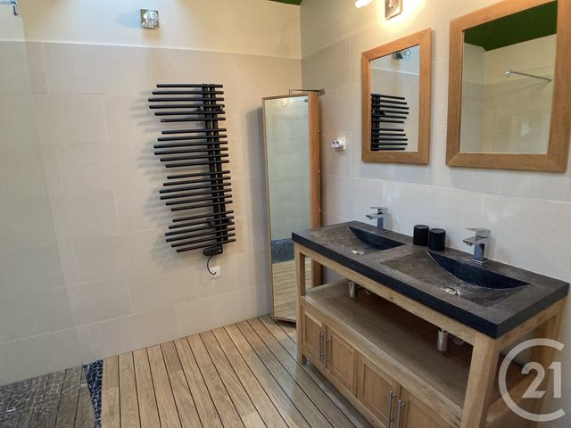 Maison &agrave; louer - 5 pi&egrave;ces - 158,18 m2 - Viry - 74 - RHONE-ALPES