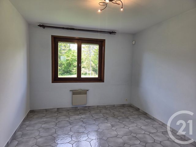 Maison &agrave; louer - 6 pi&egrave;ces - 200 m2 - St Genis Pouilly - 01 - RHONE-ALPES